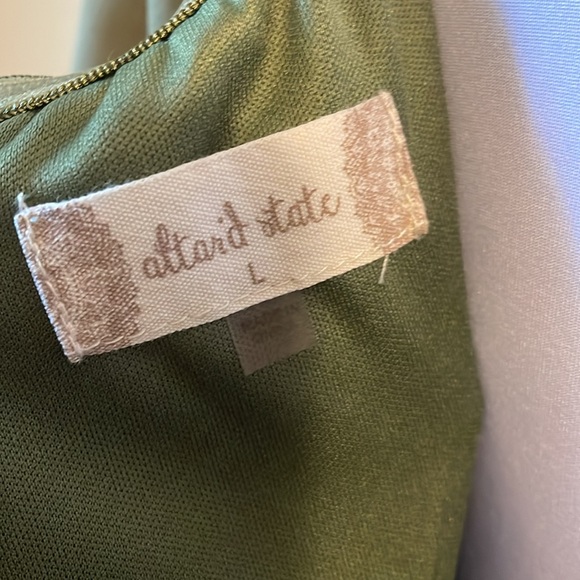 Altard State (L) Lola crossover romper army green puff rubber neckline UEC - Picture 10 of 12